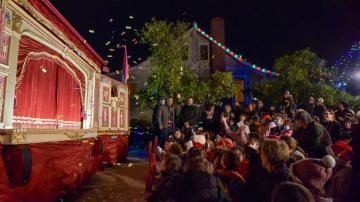 Candlelight Walk at Heritage Hill Historical Park