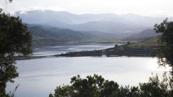 Scenic overlook view of Irvine Lake