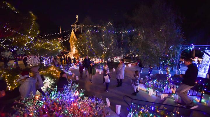 Heritage Hill Christmas 2021 Candlelight Walk Oc Parks