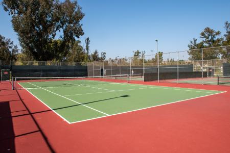 Tennis court at Laguna Niguel Regional Park